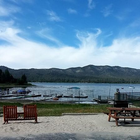 Big Bear Lakefront Lodge Exterior photo